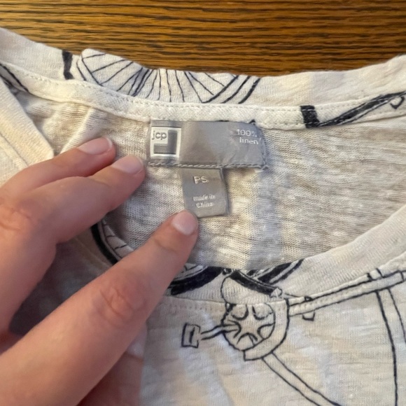 ✨LAST ACT!!! Set of three black and white women tops - Picture 4 of 9